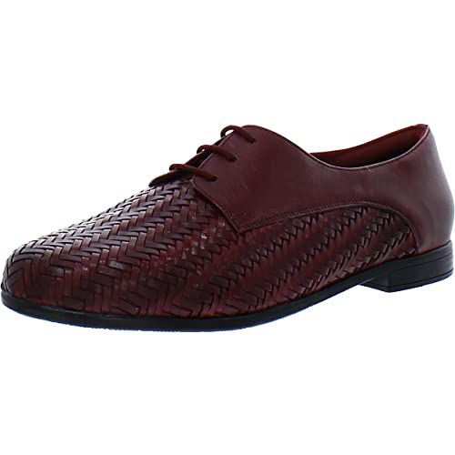 Trotters Women's Lizzie Herringbone Oxford