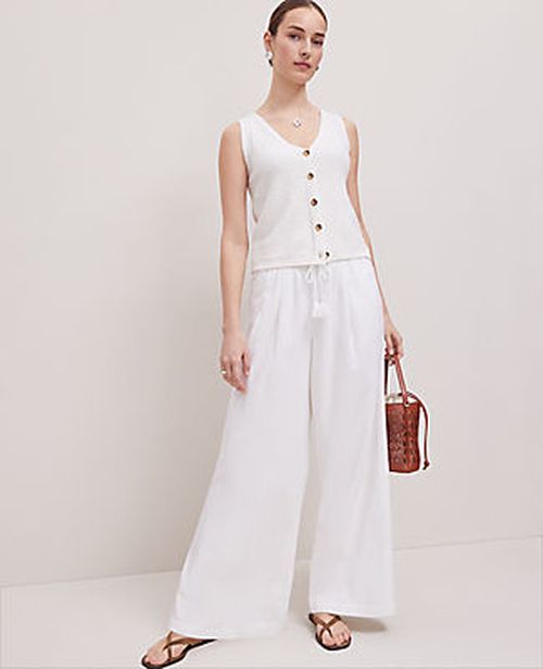 Ann Taylor Petite Weekend Easy Fit Wide-Leg Pant in Linen Blend
