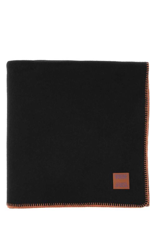Wool with Contrast Stitching Blanket — Black