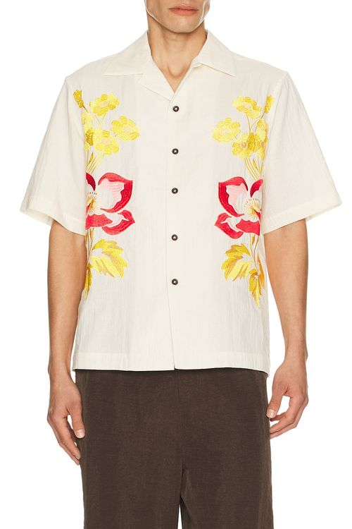 Commas Embroidered Peonies Bowling Shirt in White - White. L also in M, XL/1X, XXL/2X