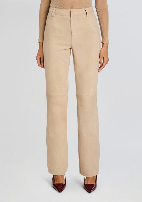 Adelina Pant