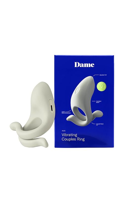 Dame Hug in Fog