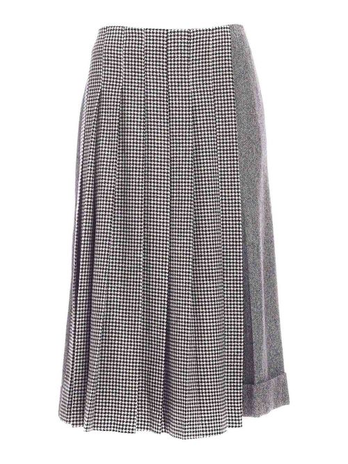 Herringbone crop pants in black and white