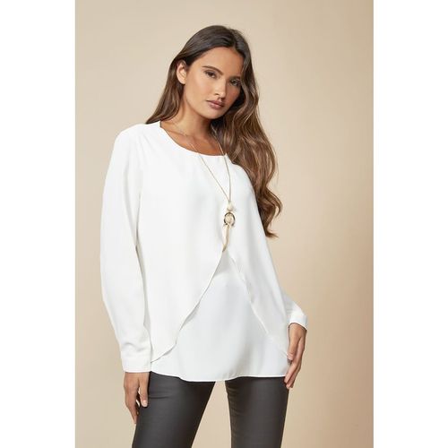 Long Sleeves Relaxed Fit Layered Top with Necklace