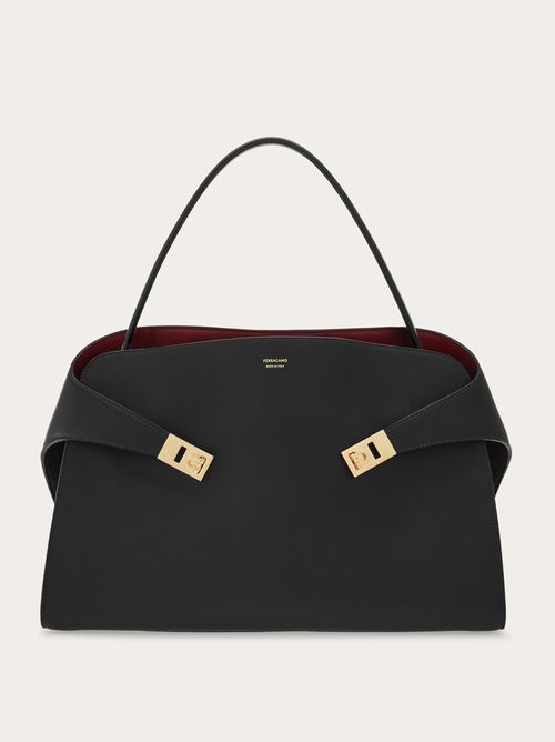 Women Hug soft bicolor shoulder bag (L) Black
