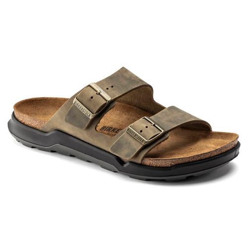 Men's Arizona Crosstown Sandal In Faded Khaki