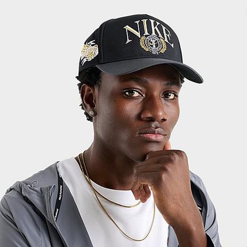 Rise Structured A-Frame Snapback Hat in Black/Anthracite