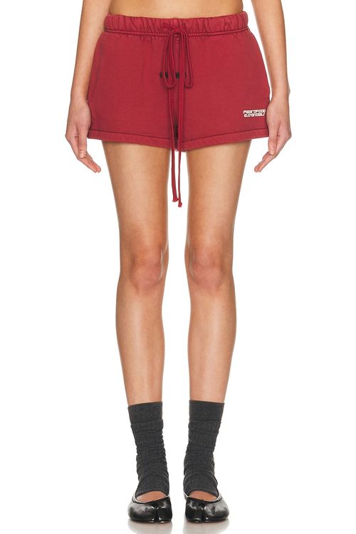 Fear of God ESSENTIALS Running Short in Crimson - Red. L also in M