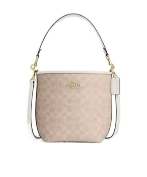City's iconic canvas shoulder bag