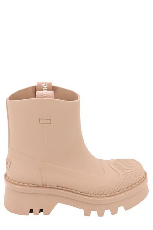 Chloé Round Toe Chelsea Boots