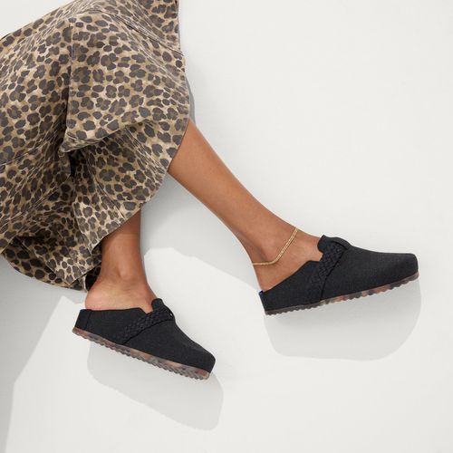 The Braid Clog in Black/Neutral