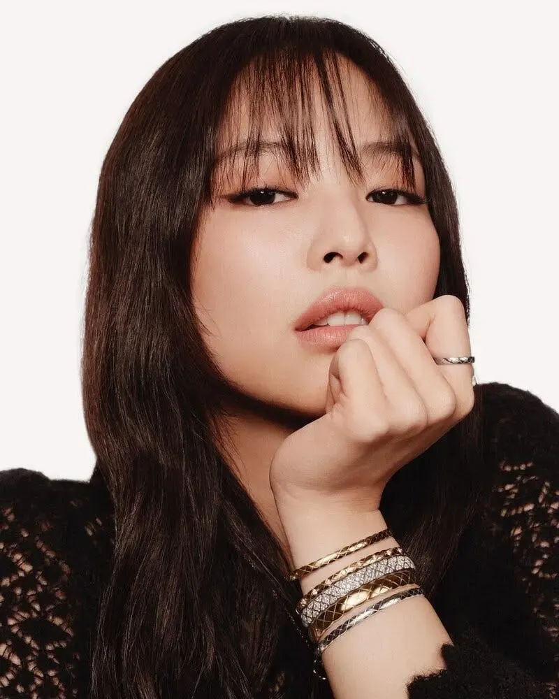 Jennie of BLACKPINK Shines in Chanel's Latest &quot;Coco Crush&quot; Collection