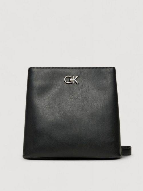 Handbag Woman color Black