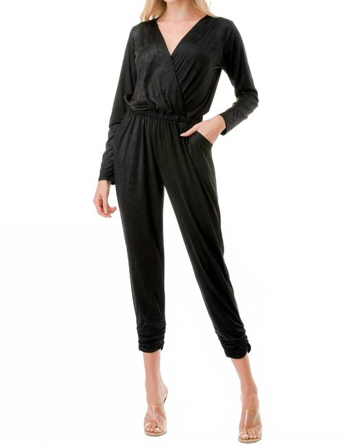 V Neck Long Sleeve Jumpsuit In Black