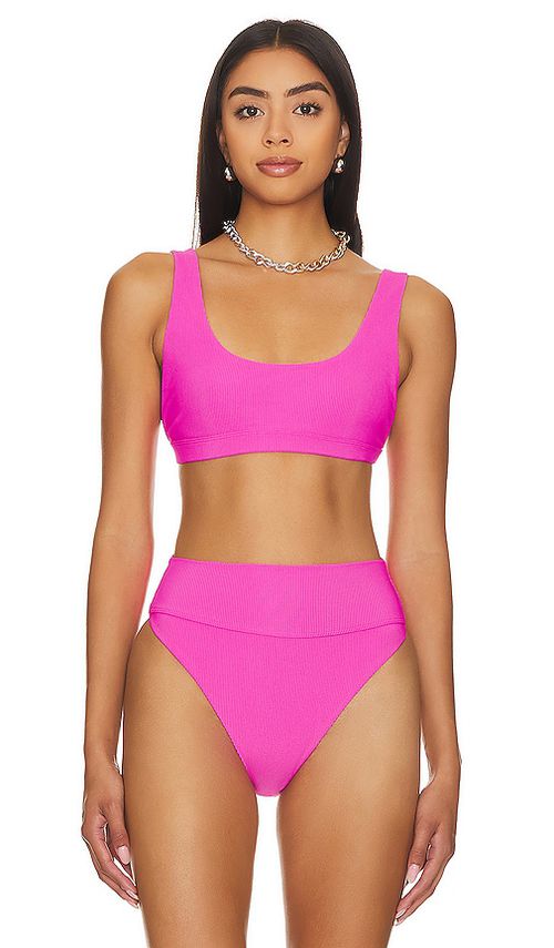 BEACH RIOT x REVOLVE Peyton Bikini Top in Fuchsia. -  S also in