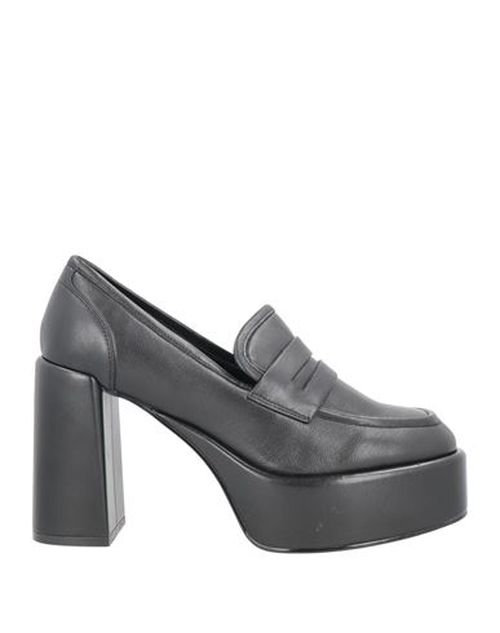 Woman Loafers Black Size 10 Soft Leather