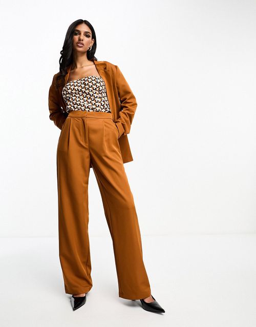 Textured pleat front wide leg pants in rust - part of a set-Copper