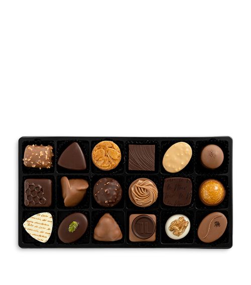Classic 18-Piece Praline Chocolate Box