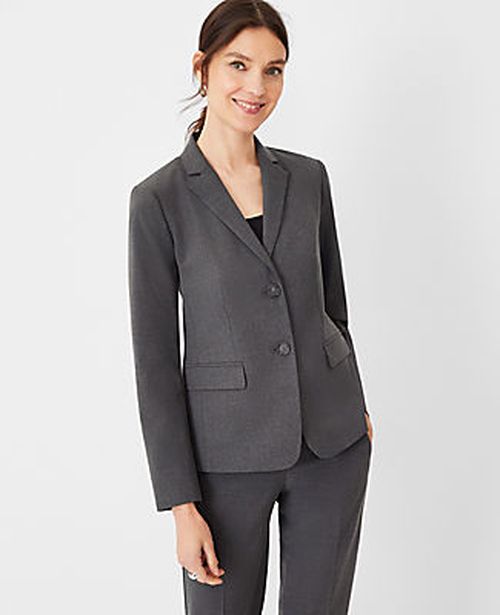 Ann Taylor The Notched Two Button Blazer in Seasonless Stretch