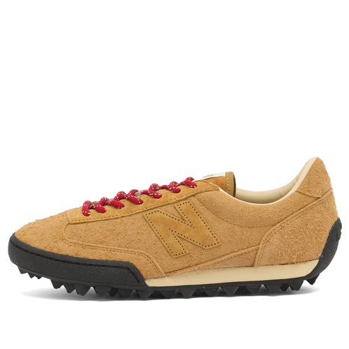 Women's Gator Run Sneaker in Timberwolf/Timberwolf