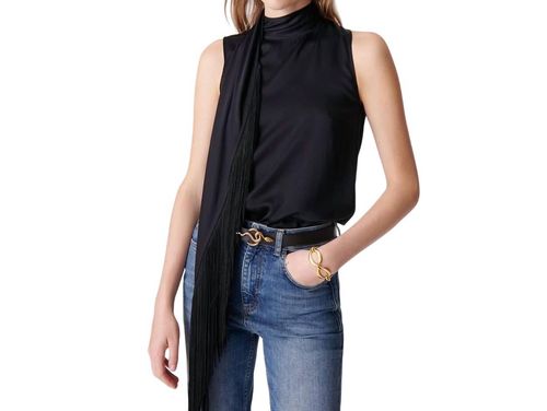 Django Top In Noir