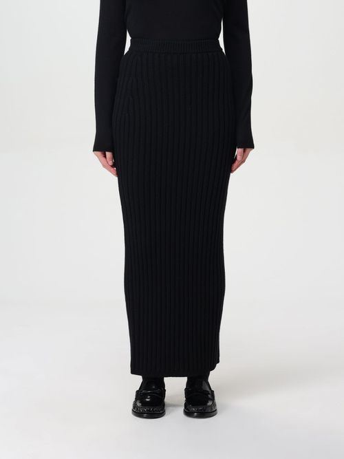 Skirt Woman color Black