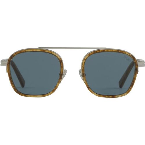 Eyewear & Sunglasses