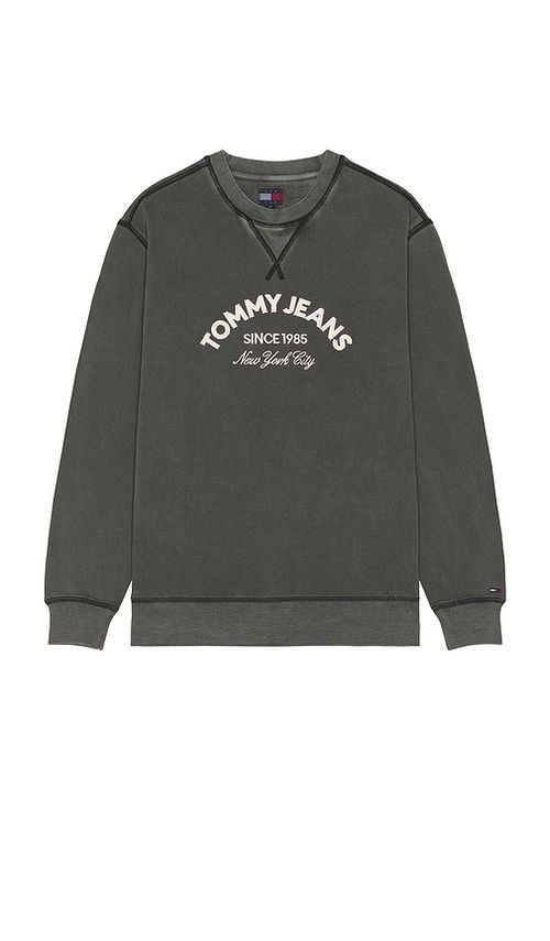 Tommy Jeans Applique Crew Sweatshirt in Black. L. Also in S, M, XL/1X