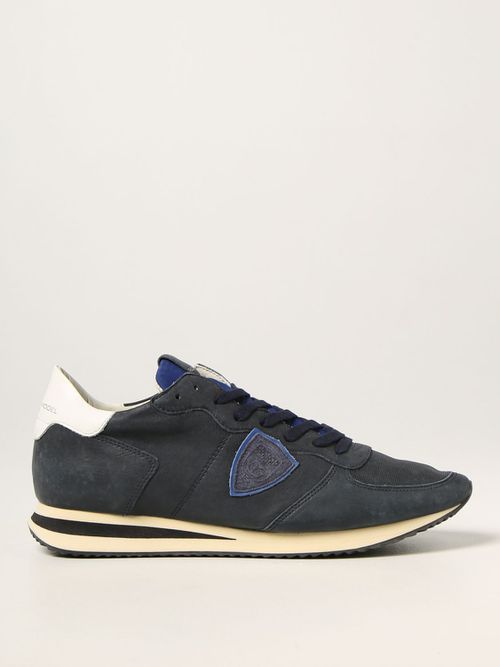 Royale trainers