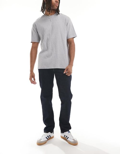 502 tapered fit jeans in dark wash-Navy