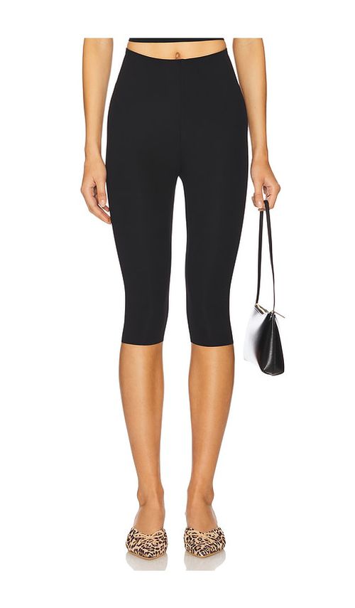 Commando Neoprene Capri Legging in Black. XL. Also in L, M