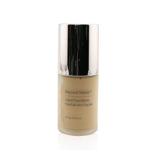 Beyond Matte Liquid Foundation - M4 light to medium w/ neutral undertone
