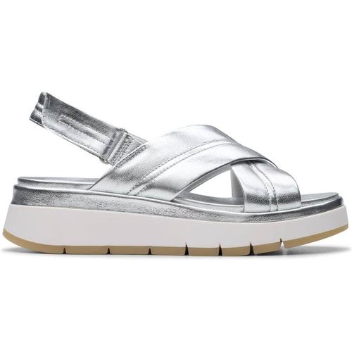 Clarks Tuscan Cross Silver Leather Flat Sanda
