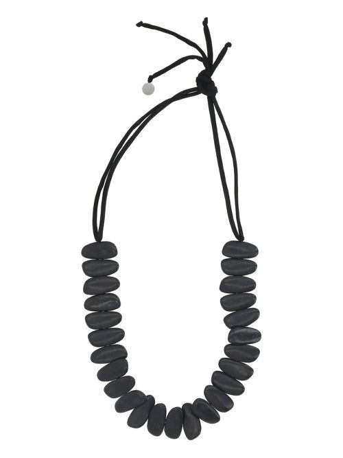 Crêpe and resin necklace - Black