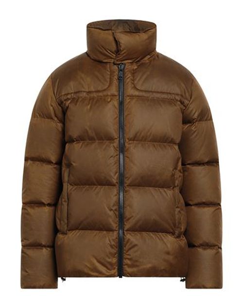 Man Puffer Camel
