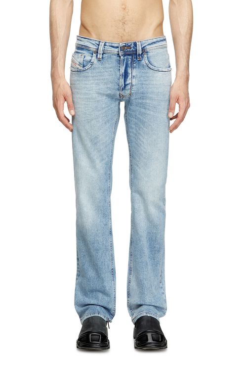 Diesel - Regular Jeans - 1985 Larkee - Jeans - Man - Blue