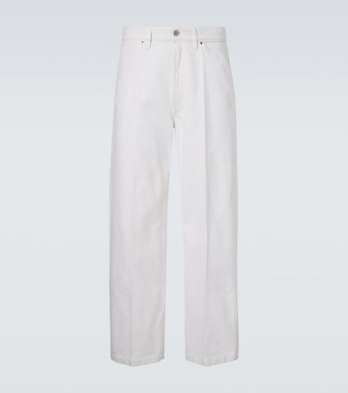 Wide-leg jeans