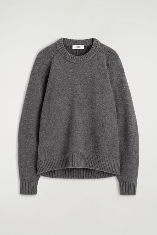 Rounded Cashmere Crew-Neck Jumper