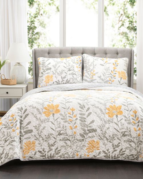 Lush Decor Aprile Quilt Set
