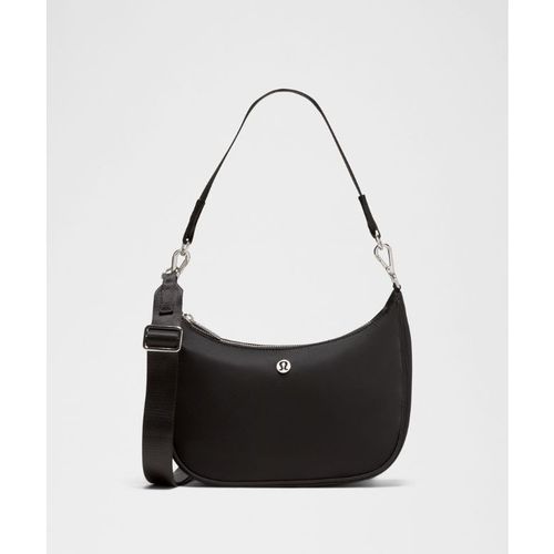 Lululemon – City Essentials Small Shoulder Bag 3L – Color Black/Silver