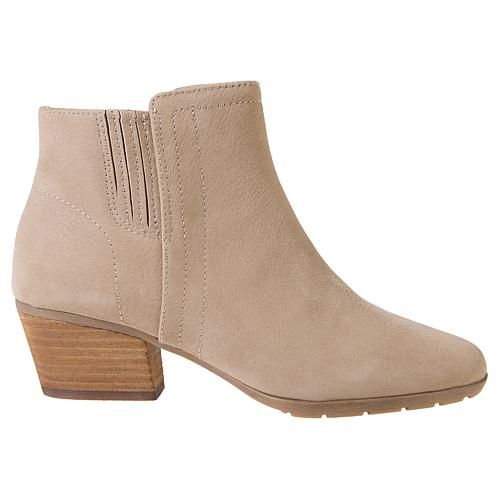 ® Valli 2.0 Flexible Outsole Bootie - Black