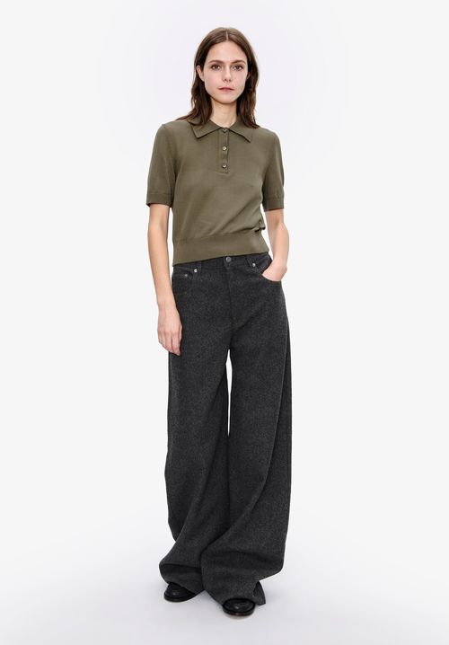 A. P.C. Women's Clyde Jeans Size: 24 in Anthracite