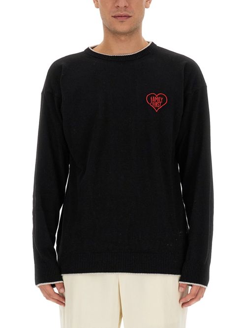 Black Crew Neck Sweaters