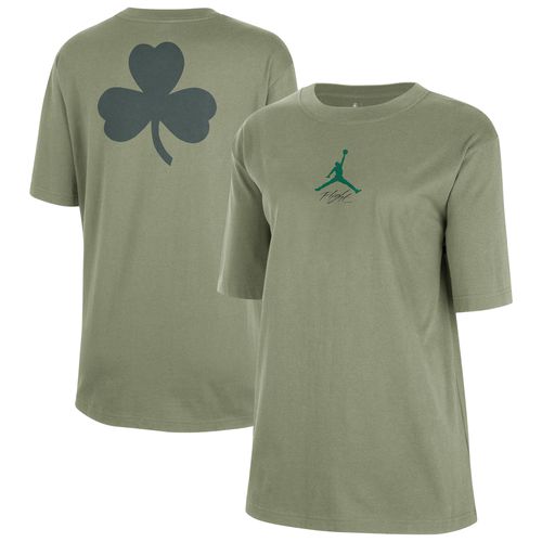 Women's Green Boston Celtics Courtside Statement Edition Boyfriend T-Shirt
