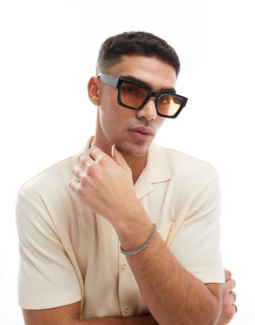 Square sunglasses with bevel frame and amber lens in black