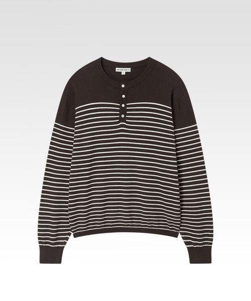 Striped Plus Henley Neck Knit Brown
