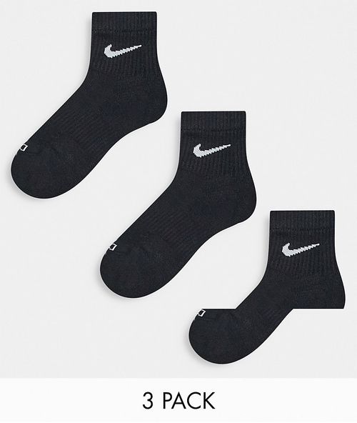 Training Everyday Plus Cushioned 3 pack ankle socks in black