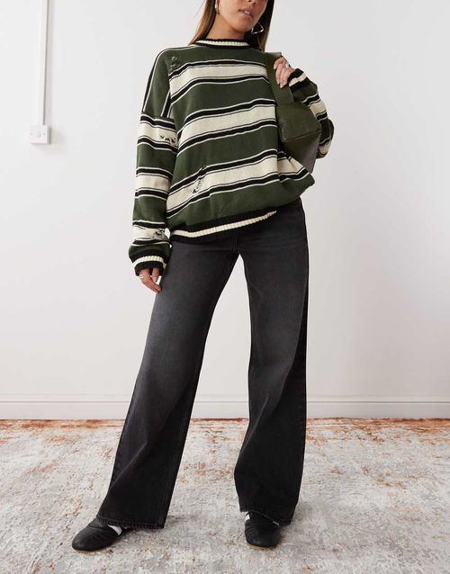 Monki Imoo low waisted wide fit jeans in washed black