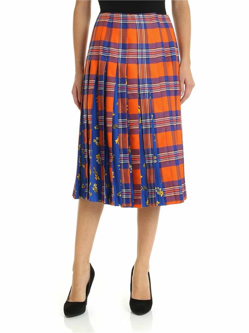 Kilt skirt in orange and electric blue