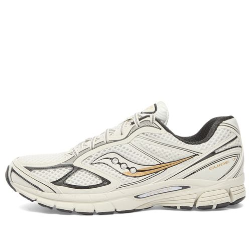 Men's Progrid Guide 7 Sneaker in Onyx/Gold